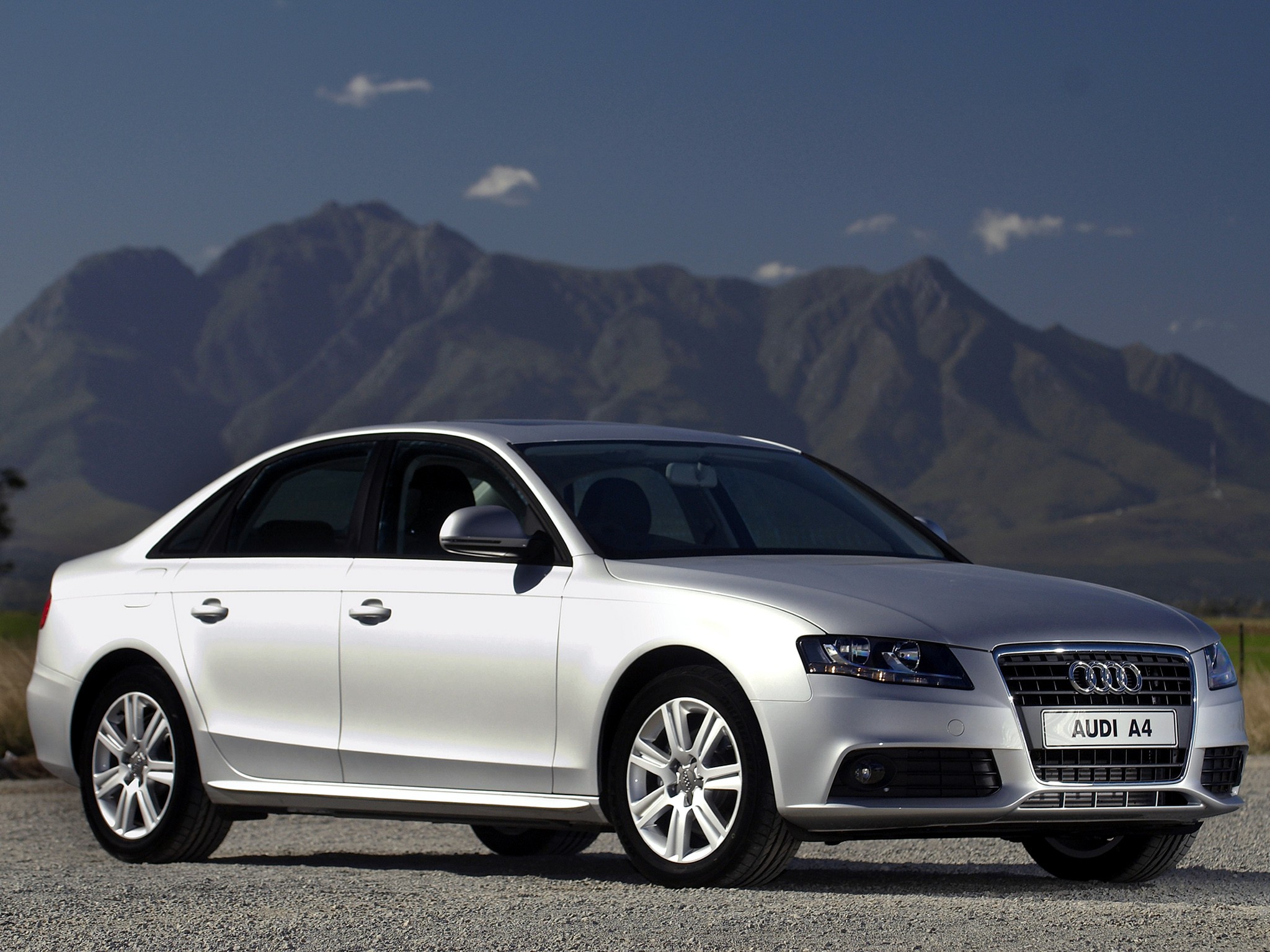 Audi A4 photo 48
