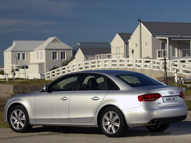 Audi A4 photo 49