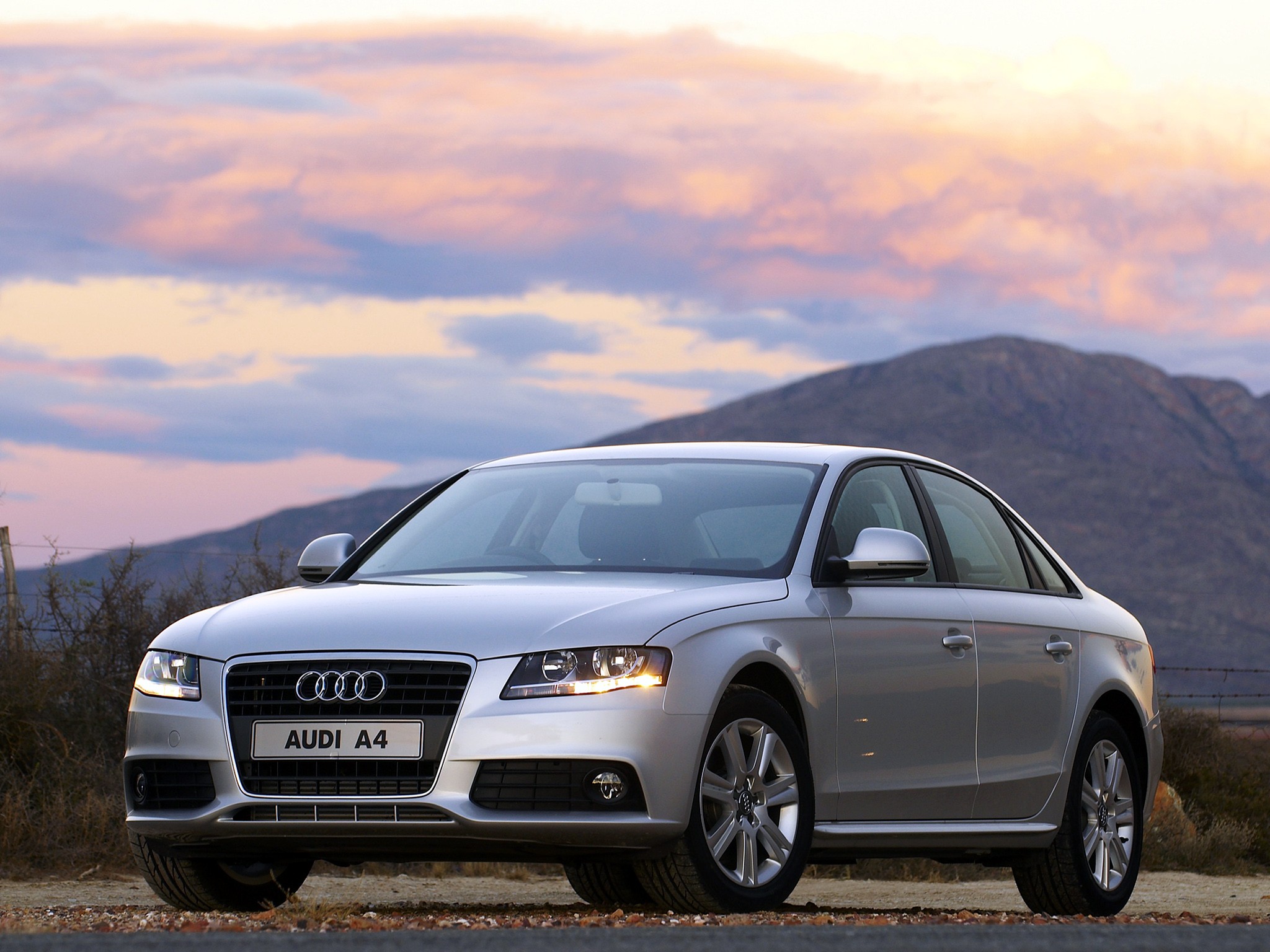 Audi A4 photo 53