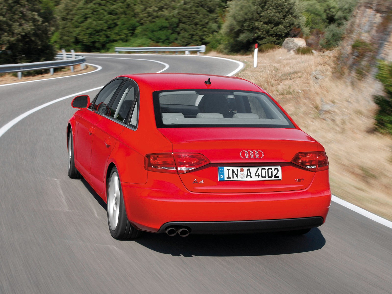 Audi A4 photo 65