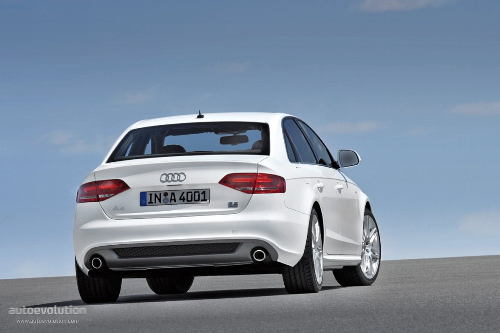 Audi A4 photo 10