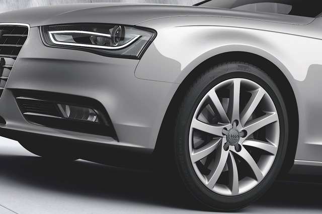 Audi A4 photo 16
