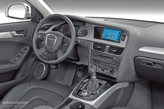 Audi A4 photo 82