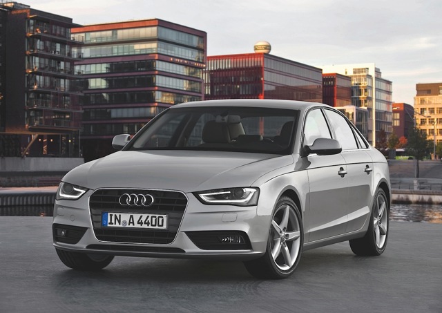 Audi A4 photo 21
