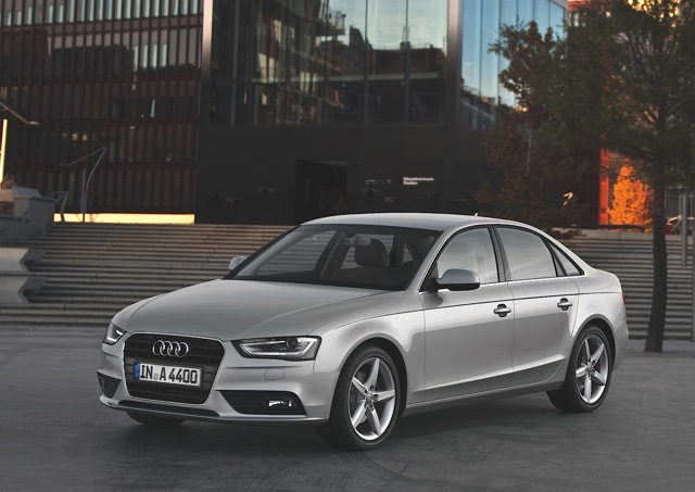 Audi A4 photo 24
