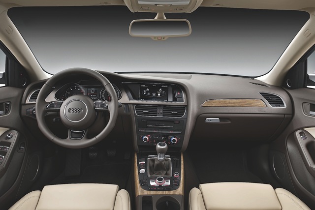 Audi A4 photo 85