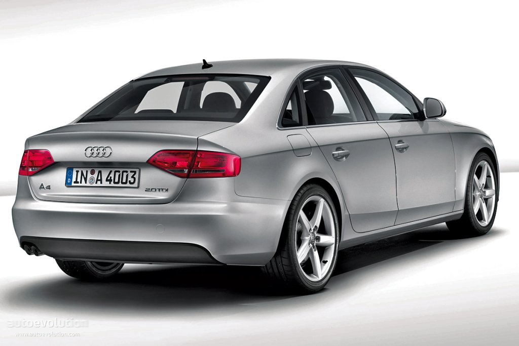 Audi A4 photo 2