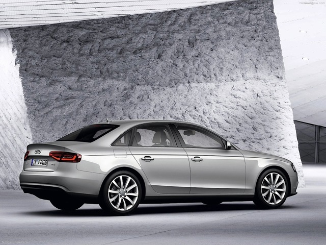 Audi A4 photo 6