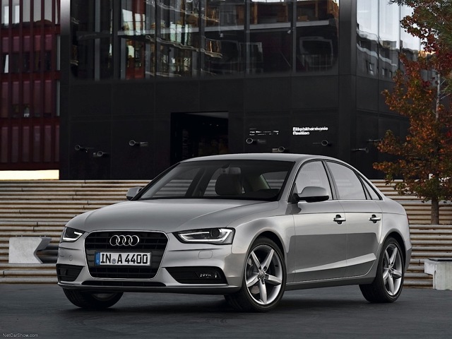 Audi A4 photo 12