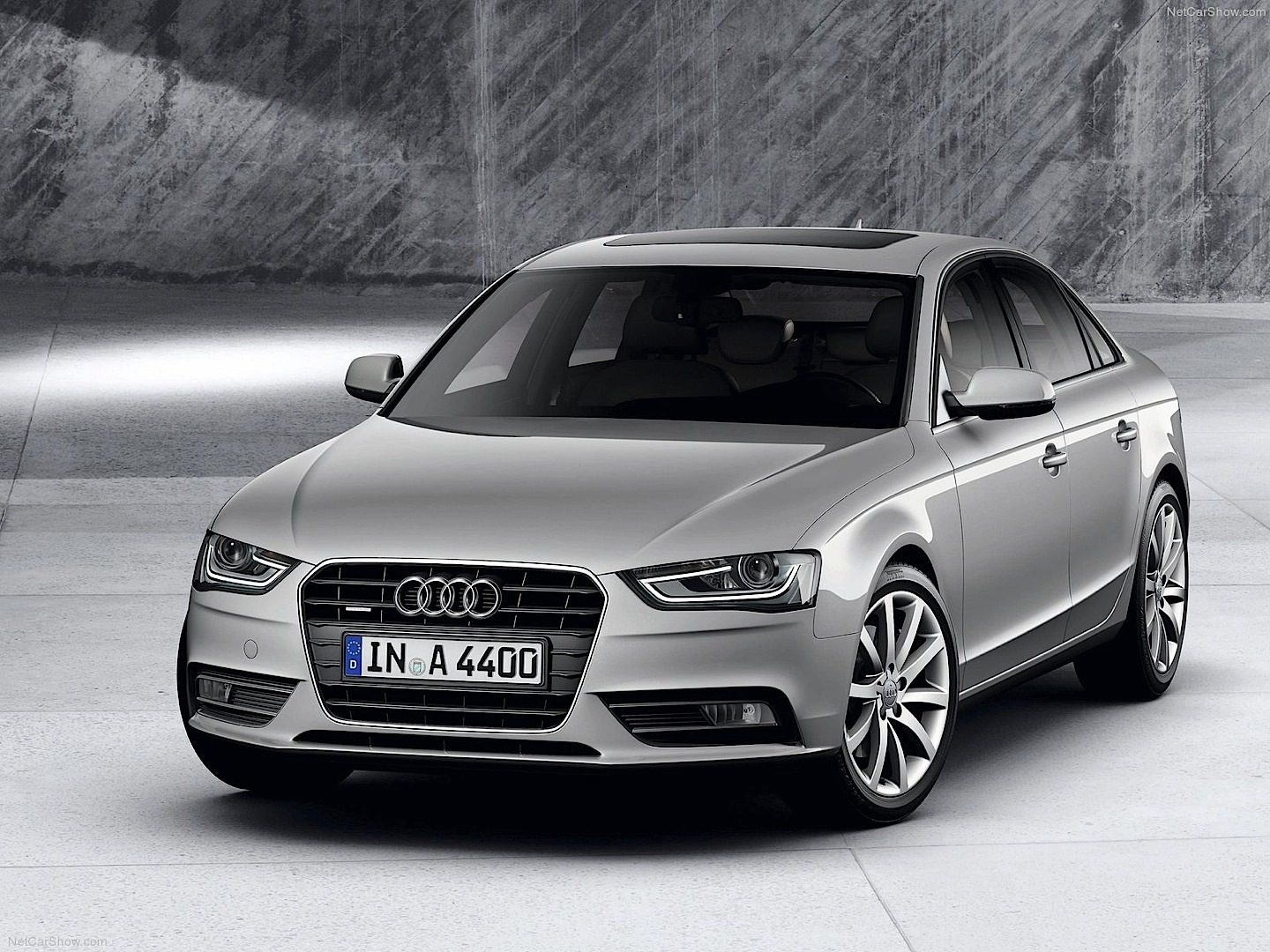 Audi A4 photo 14