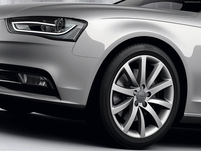 Audi A4 photo 18