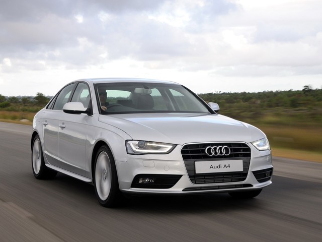 Audi A4 photo 42
