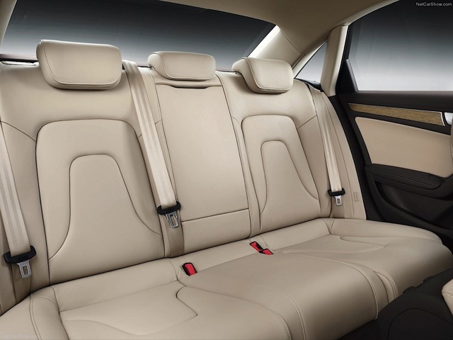 Audi A4 photo 61