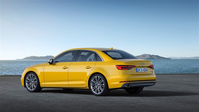 Audi A4 photo 48