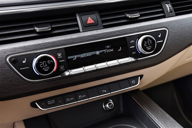 Audi A4 photo 56