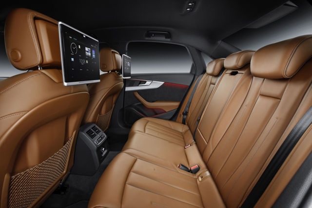 Audi A4 photo 37