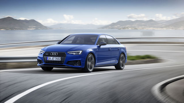 Audi A4 photo 11
