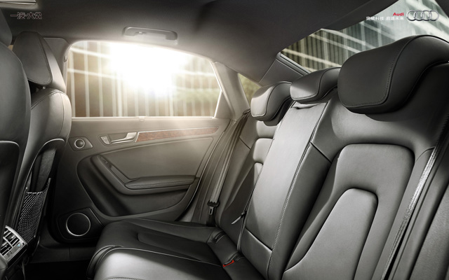 Audi A4 photo 28