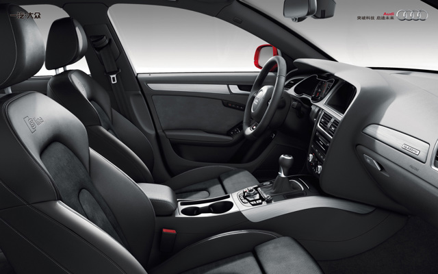 Audi A4 photo 37
