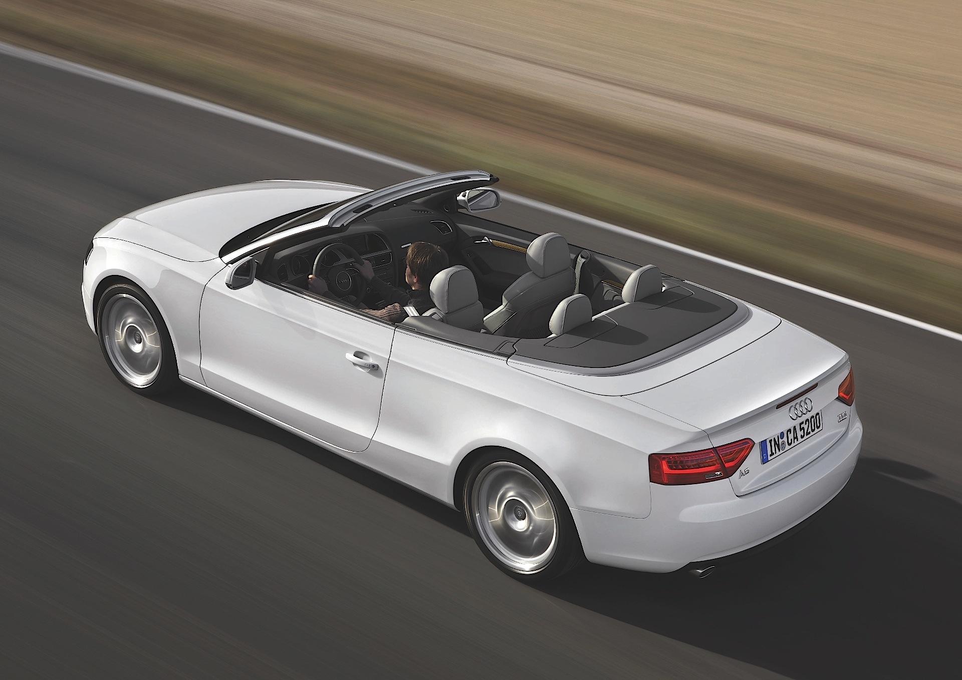 Audi A5 Cabriolet photo 4