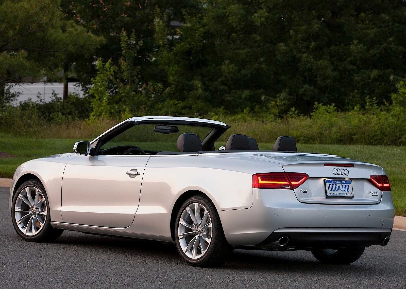 Audi A5 Cabriolet photo 2