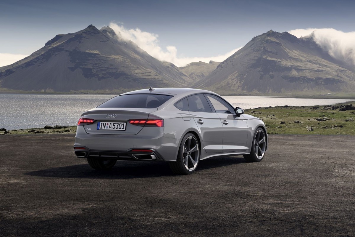 Audi AUDI A5 1.8L TFSI 6MT (170 HP)