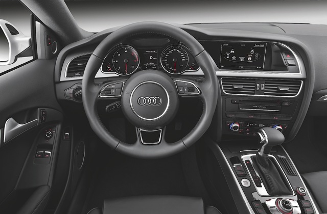 Audi A5 photo 101