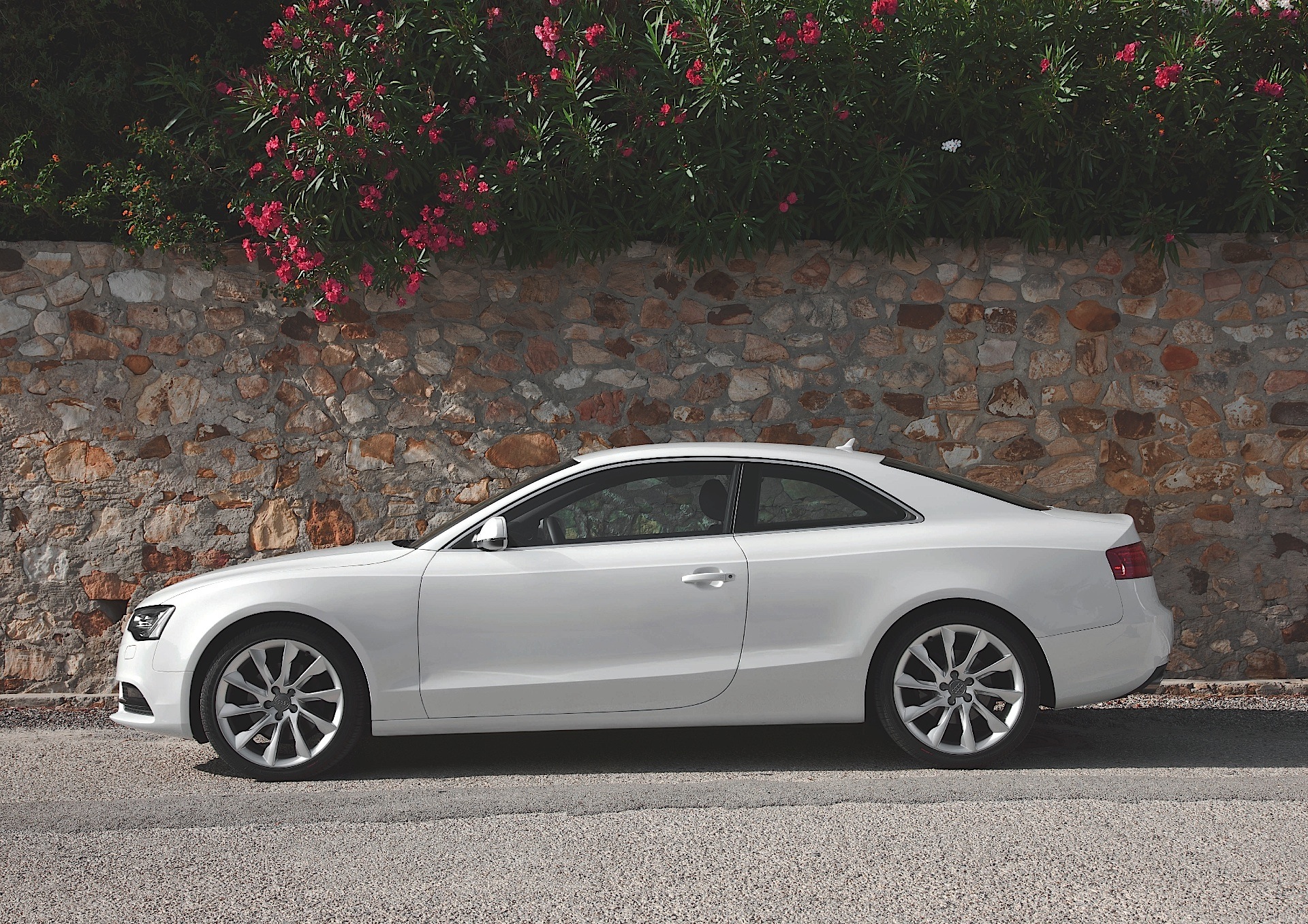 Audi A5 photo 21
