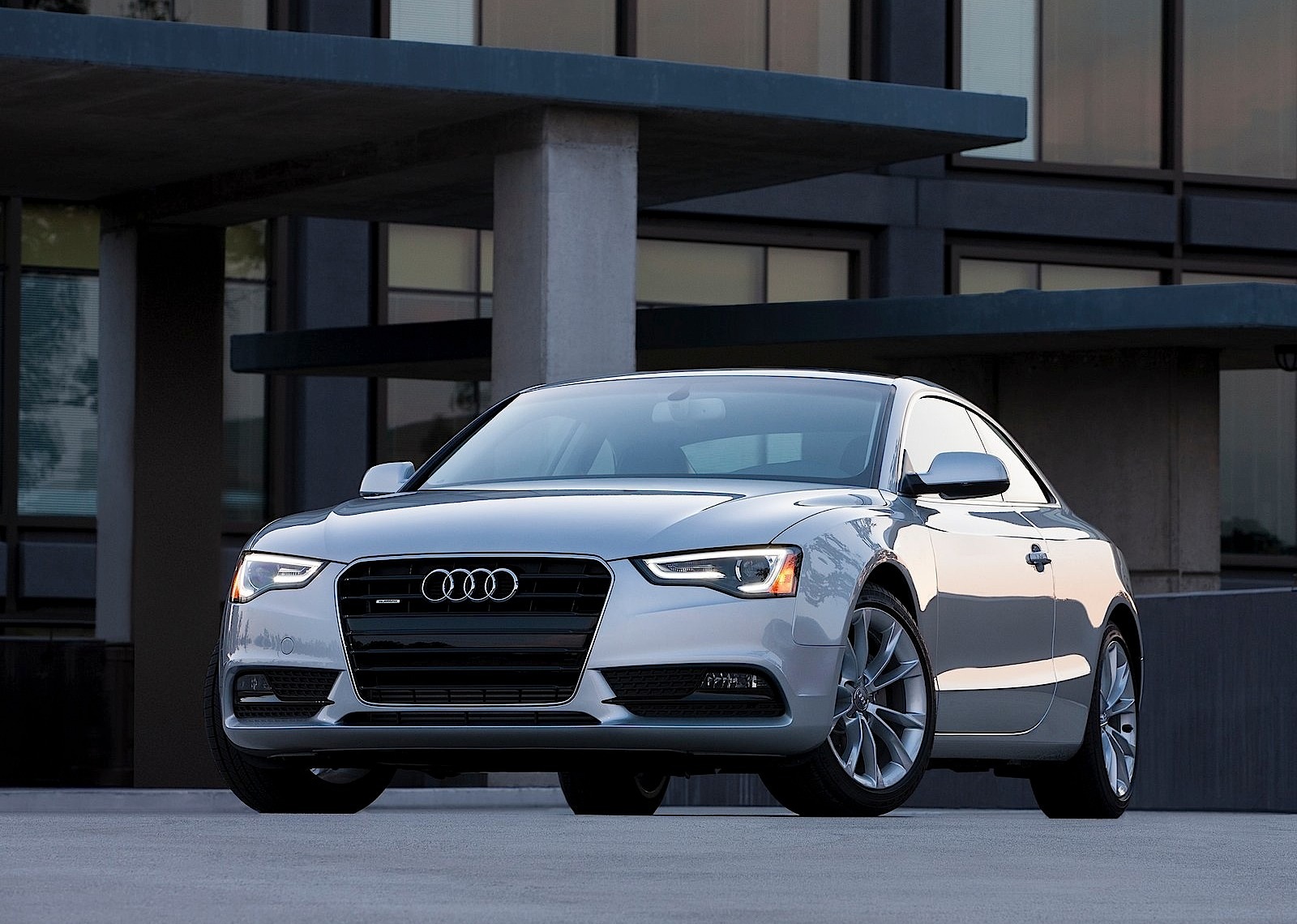 Audi A5 photo 20