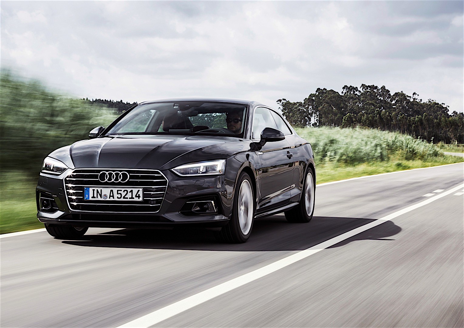 Audi A5 photo 6