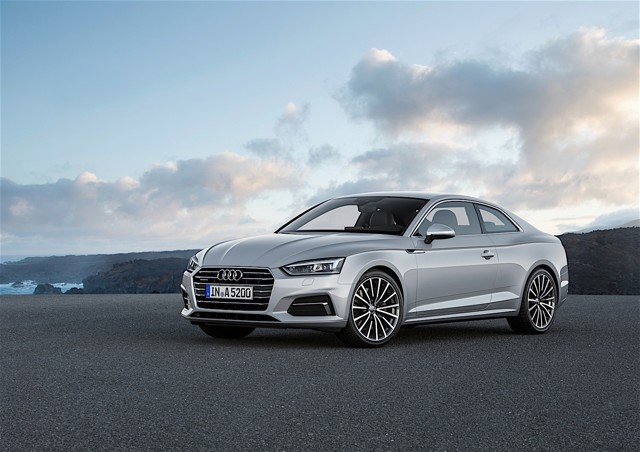 Audi A5 photo 8