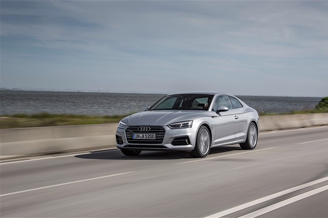 Audi A5 photo 12