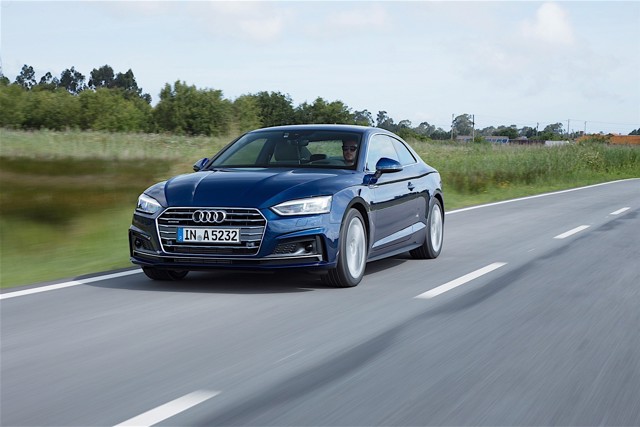Audi A5 photo 24