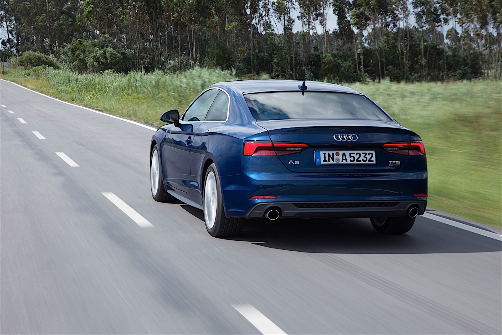 Audi A5 photo 25