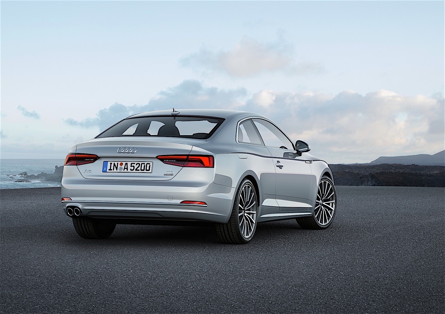 Audi A5 photo 30