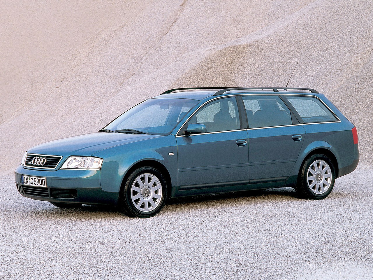 Audi A6 Avant photo 18