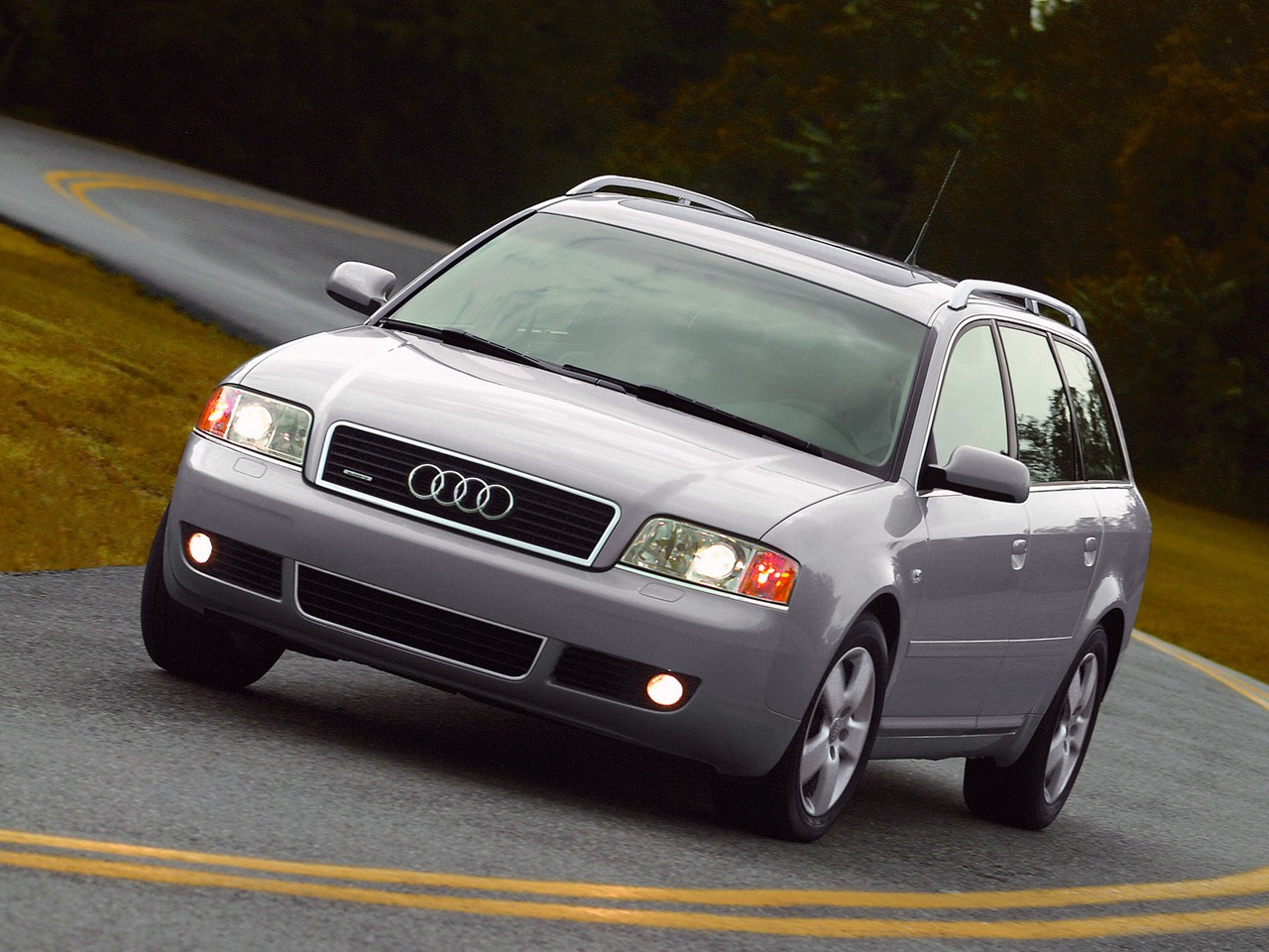 Audi A6 Avant photo 16