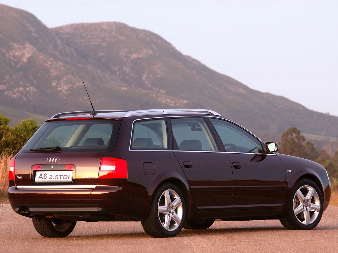 Audi A6 Avant photo 21