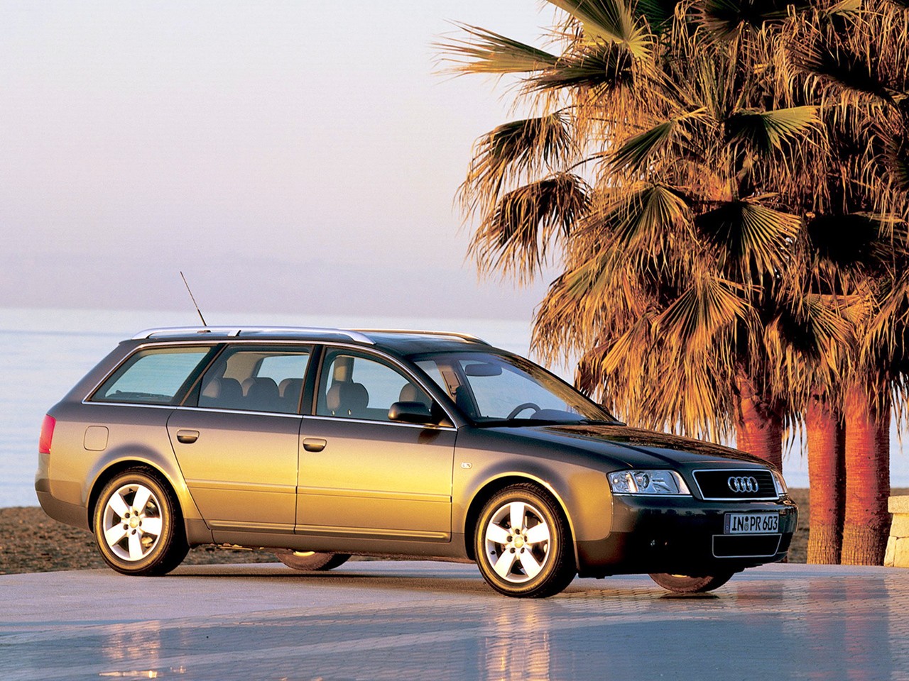 Audi A6 Avant photo 38