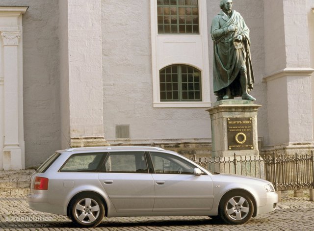 Audi A6 Avant photo 2
