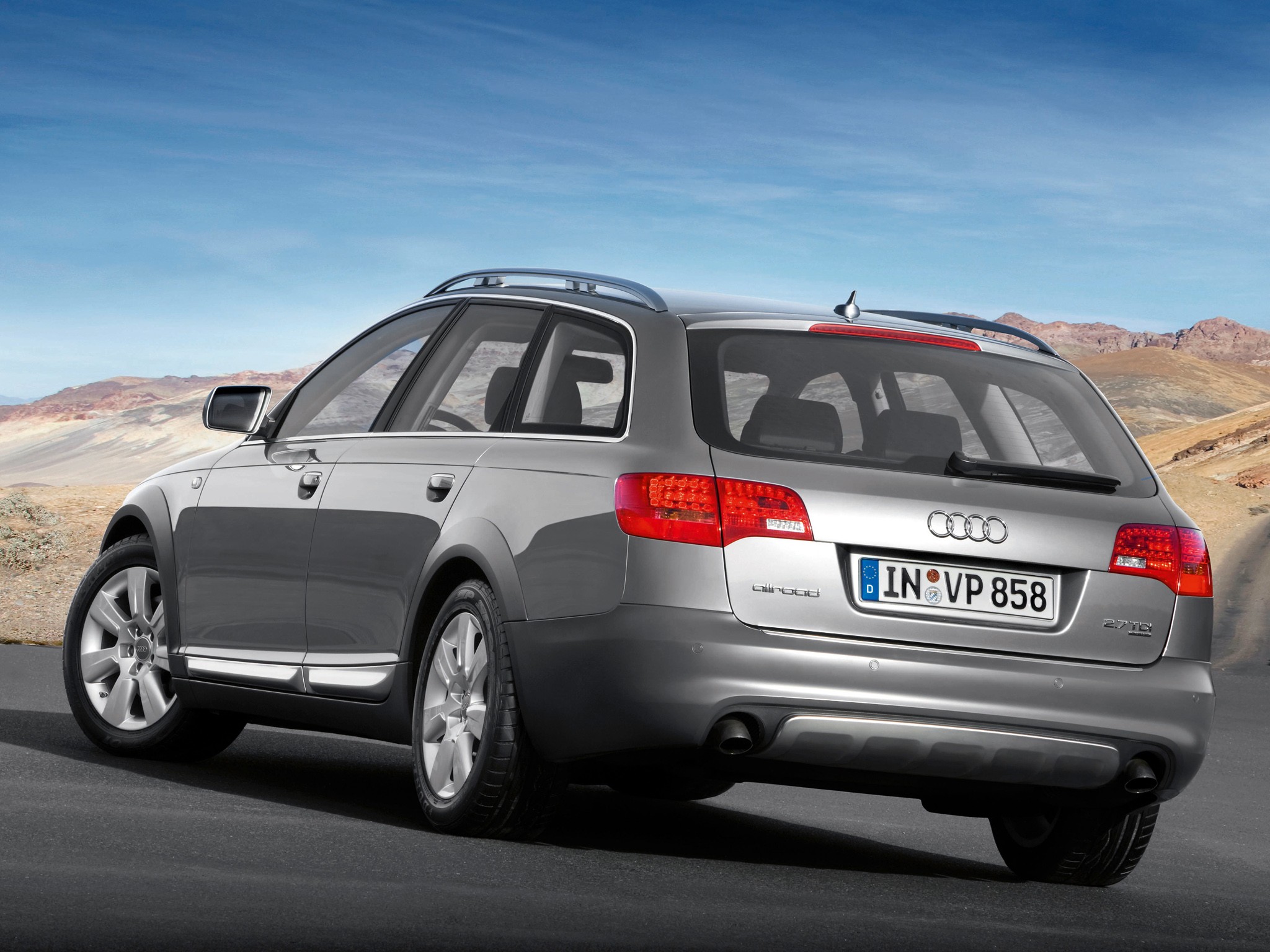 Audi A6 Avant photo 12