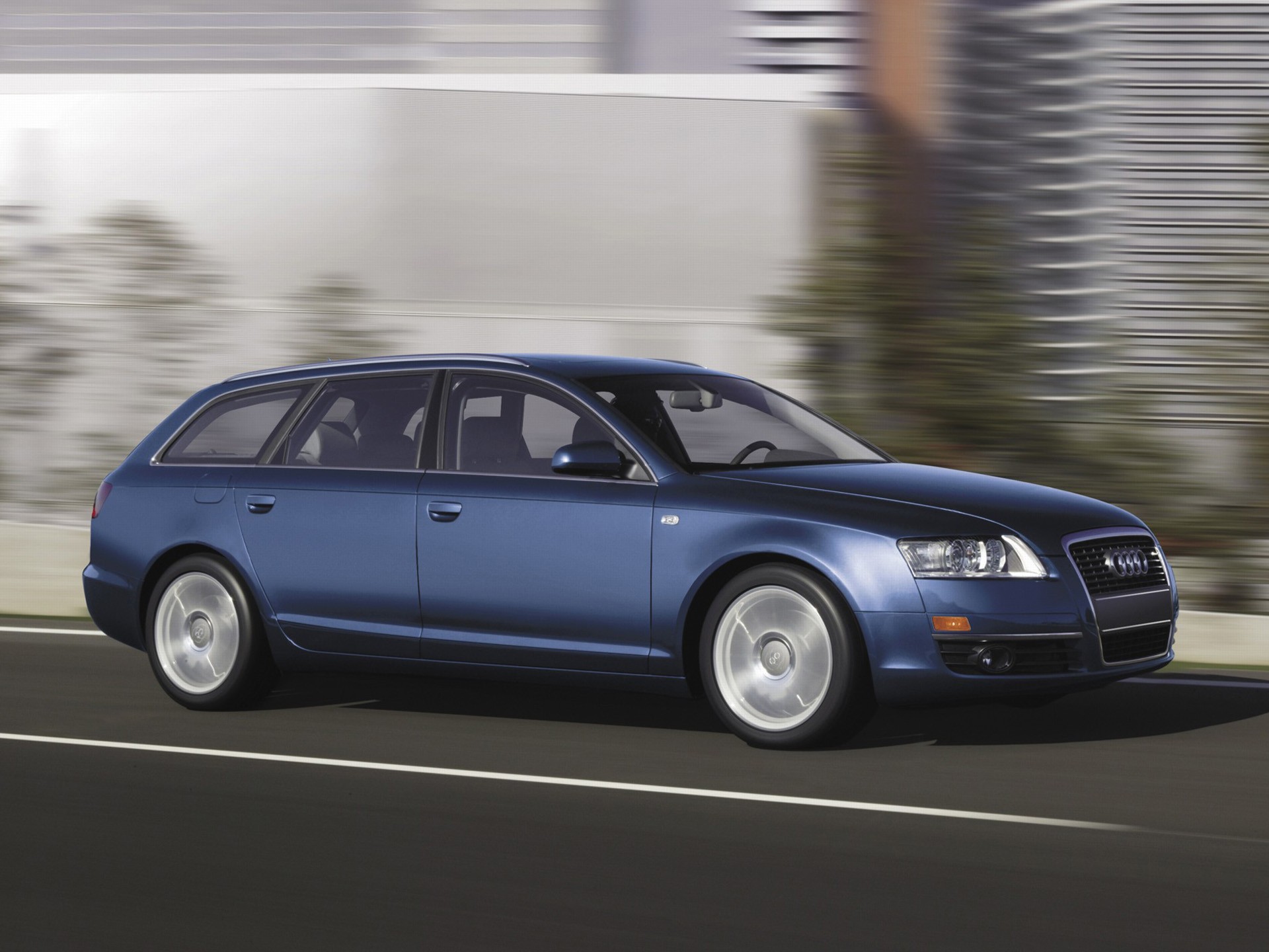 Audi A6 Avant photo 18