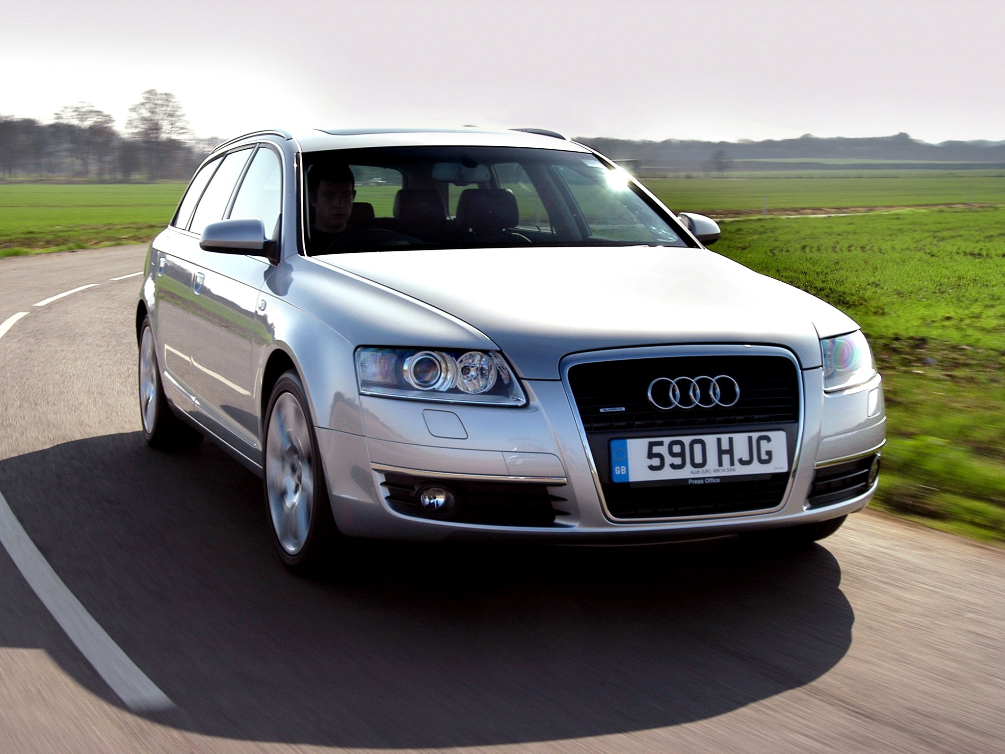 Audi A6 Avant photo 20