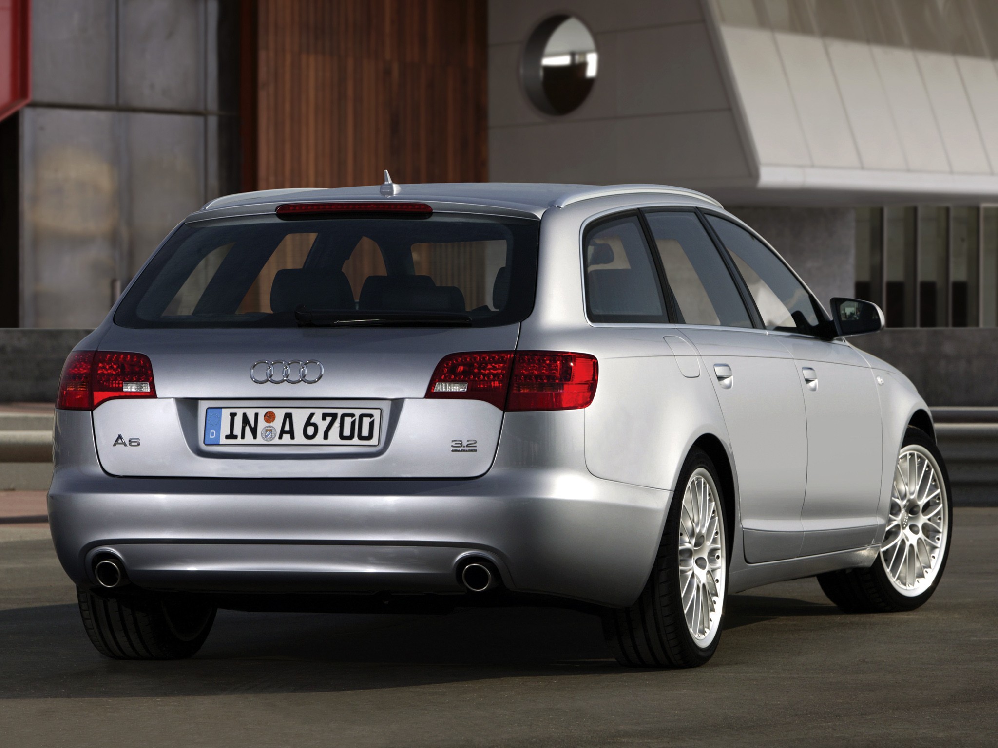 Audi A6 Avant photo 33