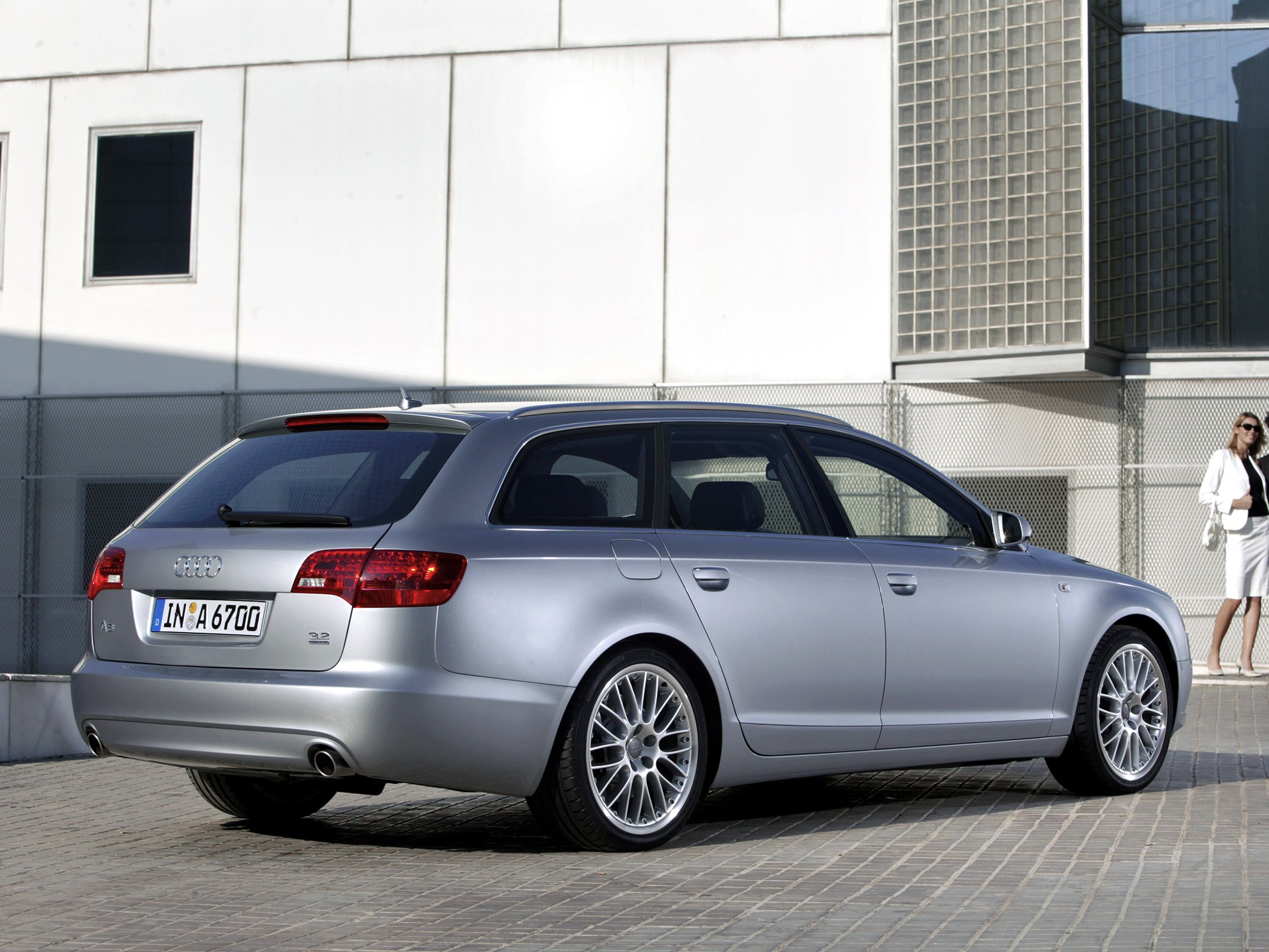 Audi A6 Avant photo 34
