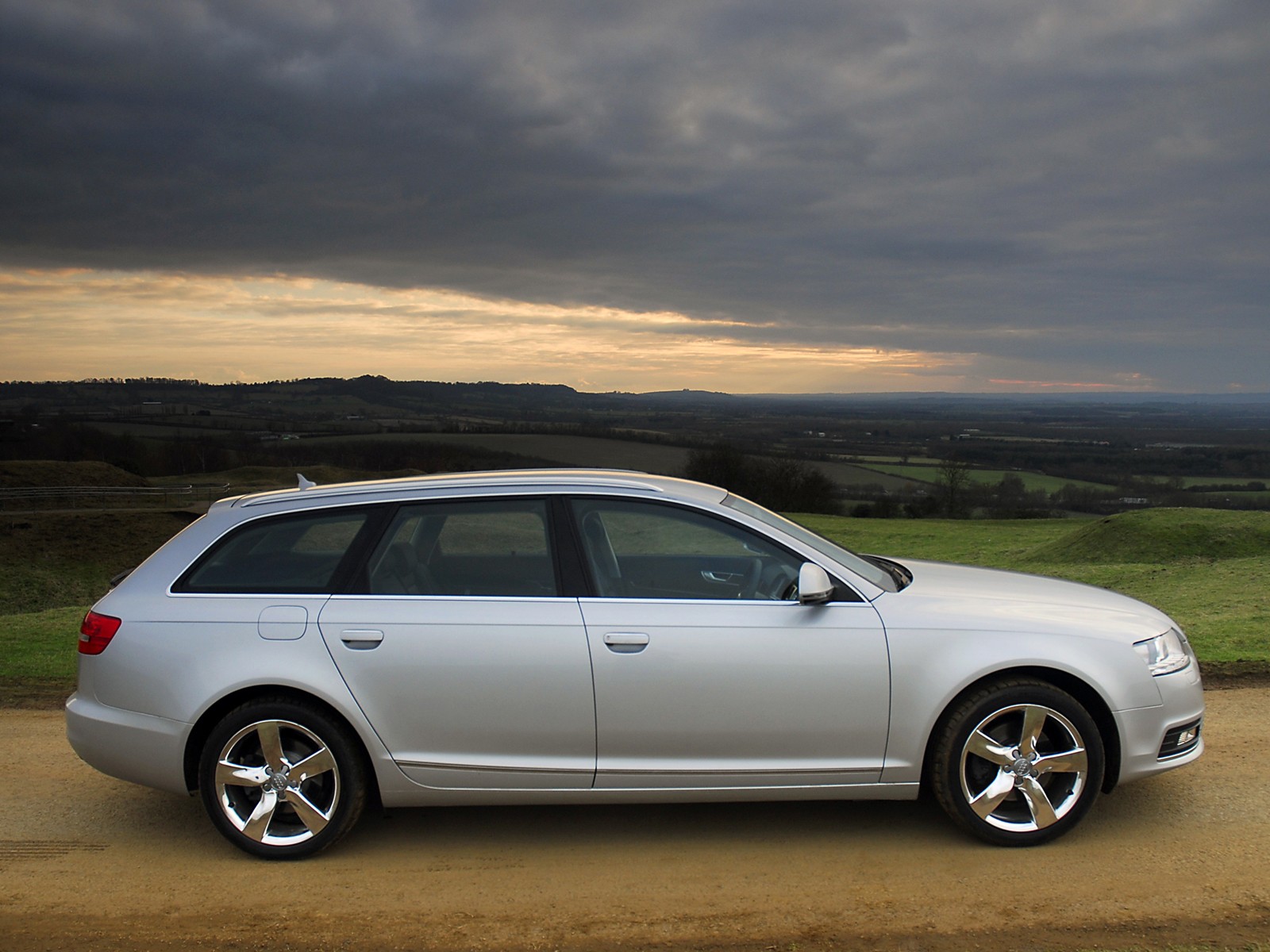 Audi A6 Avant photo 15