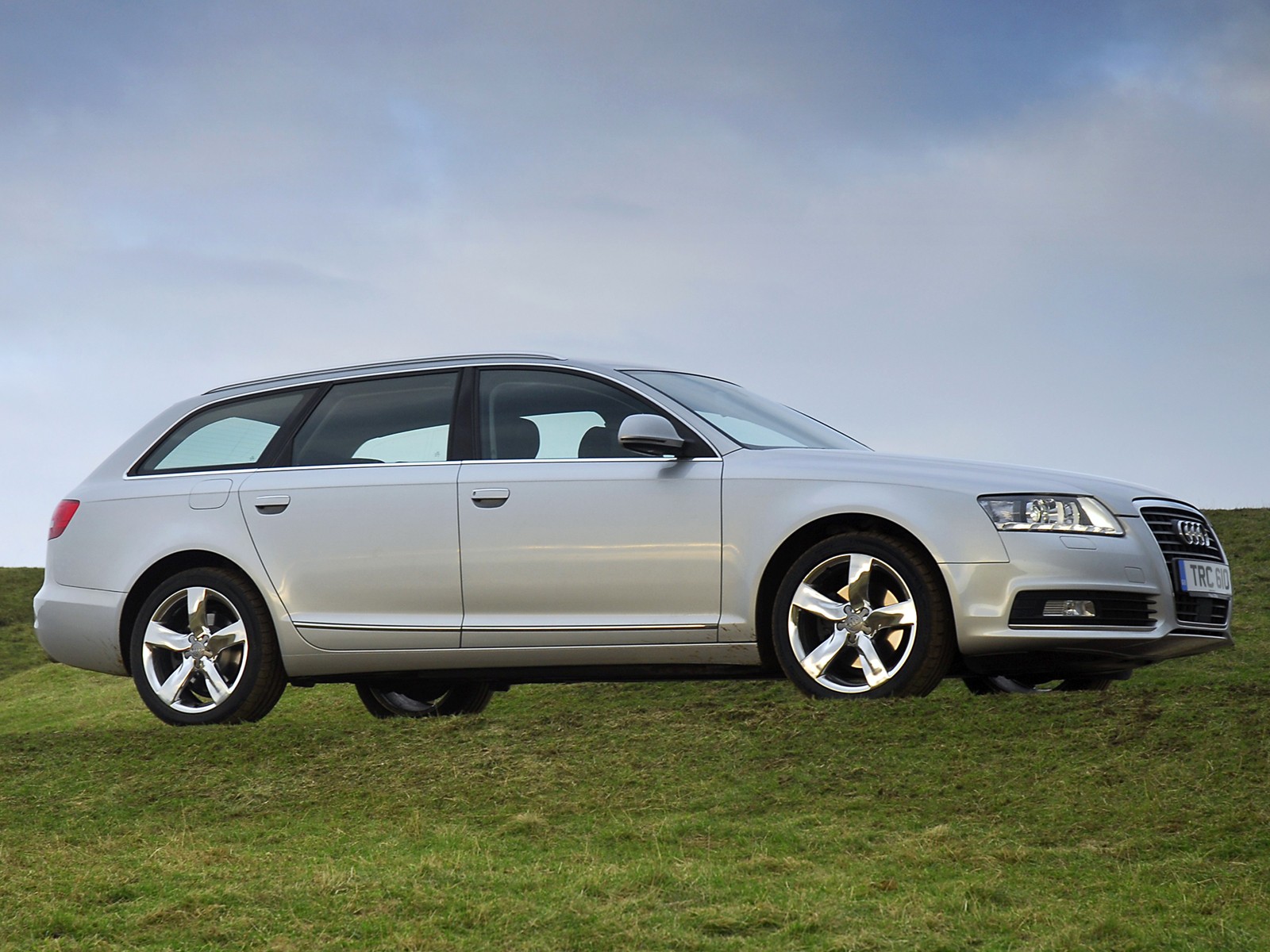 Audi A6 Avant photo 16