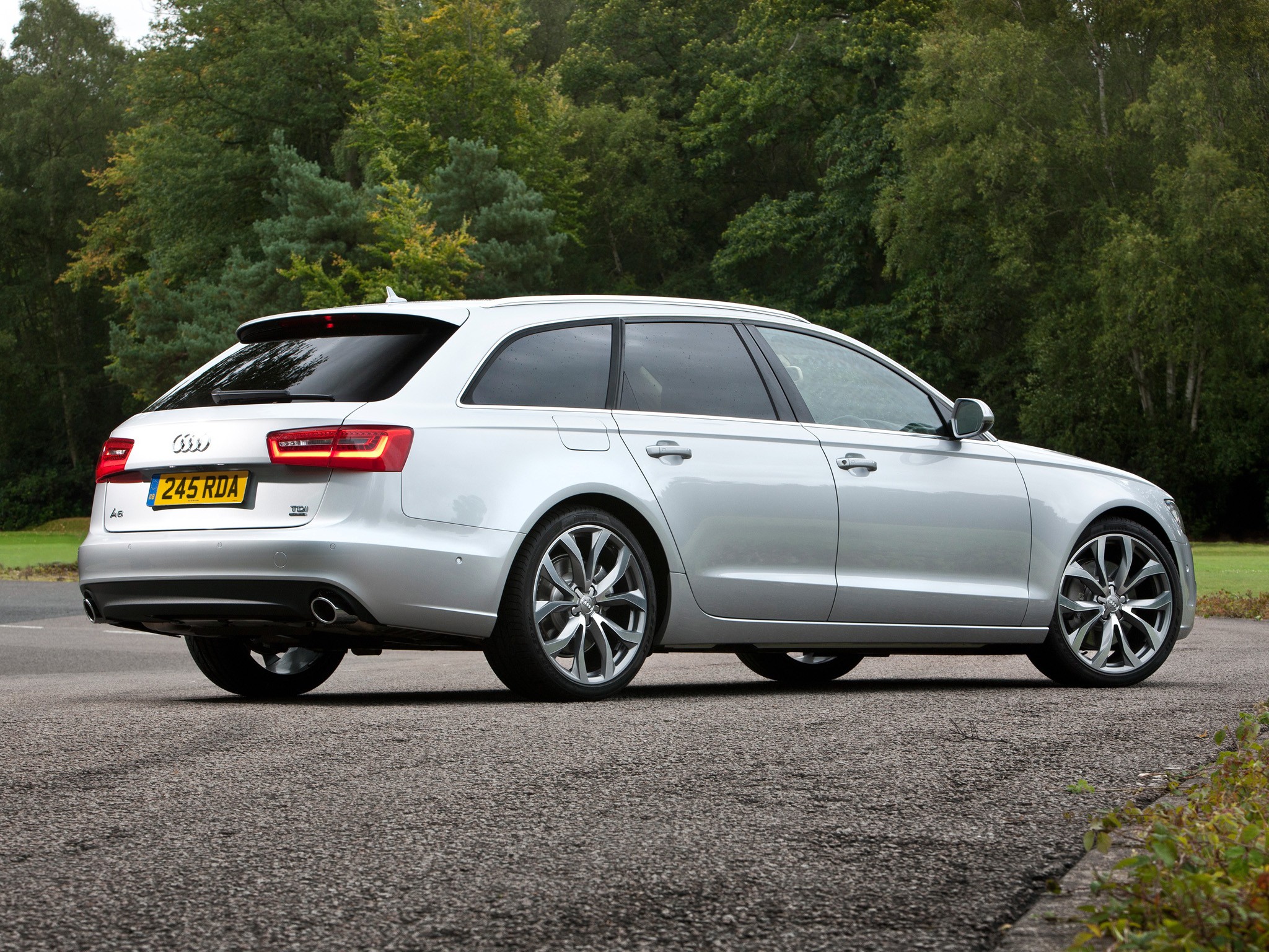 Audi A6 Avant photo 30