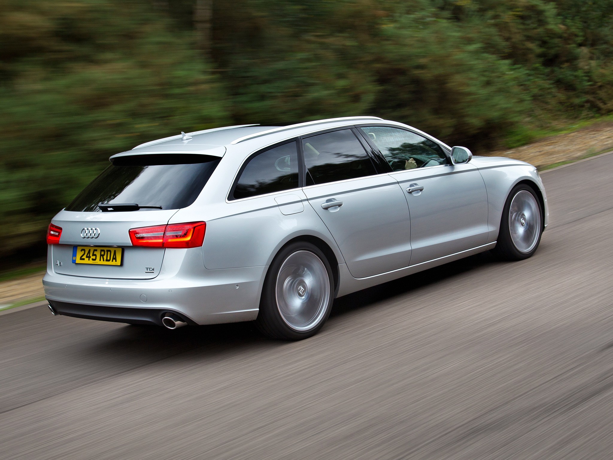 Audi A6 Avant photo 33