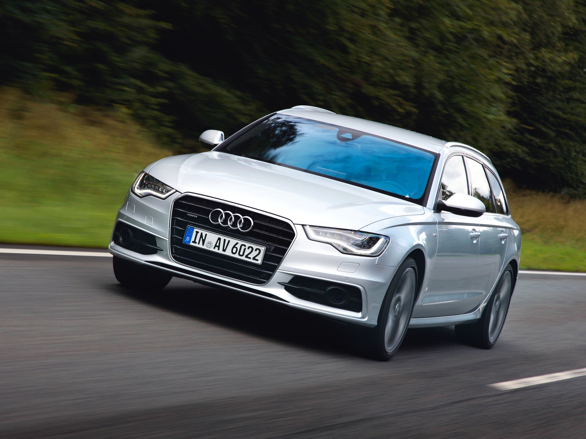 Audi A6 Avant photo 36